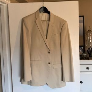 Kenneth Cole ivory cotton suit (38 R 32x32 pants)